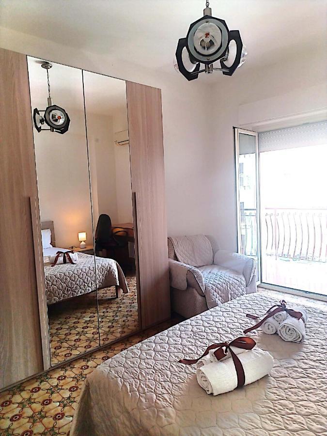 דירות פלרמו Casa Al Centro מראה חיצוני תמונה